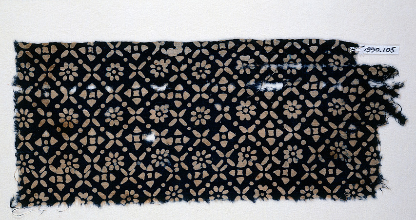Colour photograph of a sample of Gujarati block printed cotton excavated from Egypt