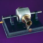 Colour photograph of a model of the first tinfoil phonograph