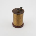 Colour photograph of a Hibbert standard one volt cell