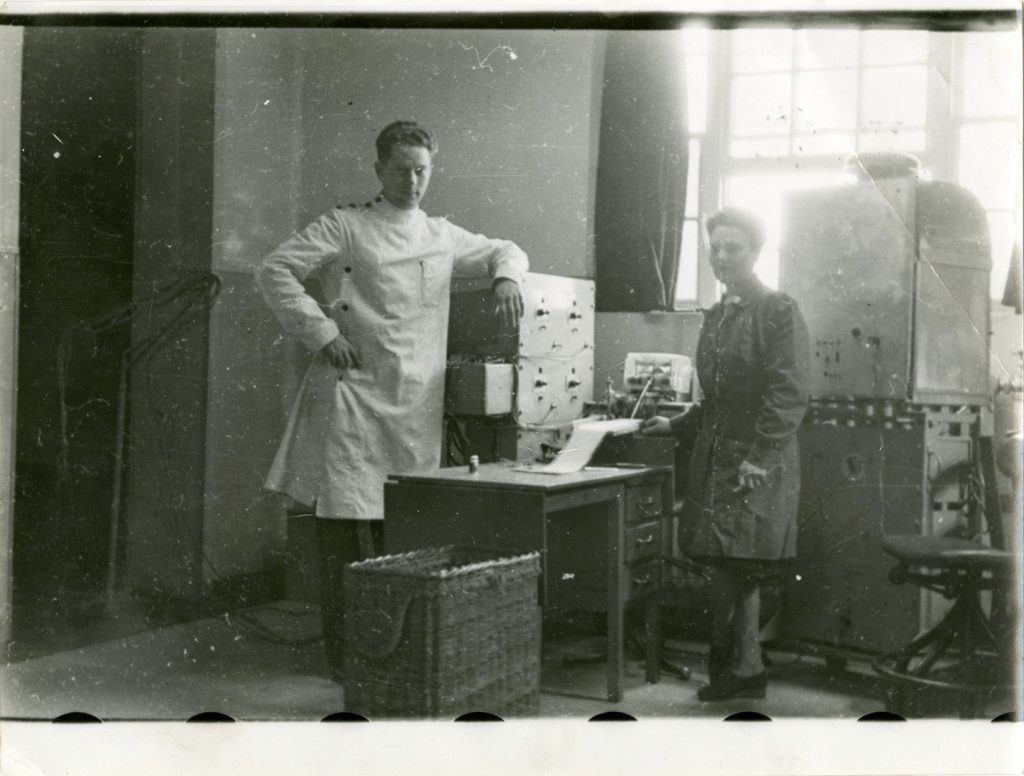 Black and white photograph of William Grey Walter and Vivian Dovey at the BNI