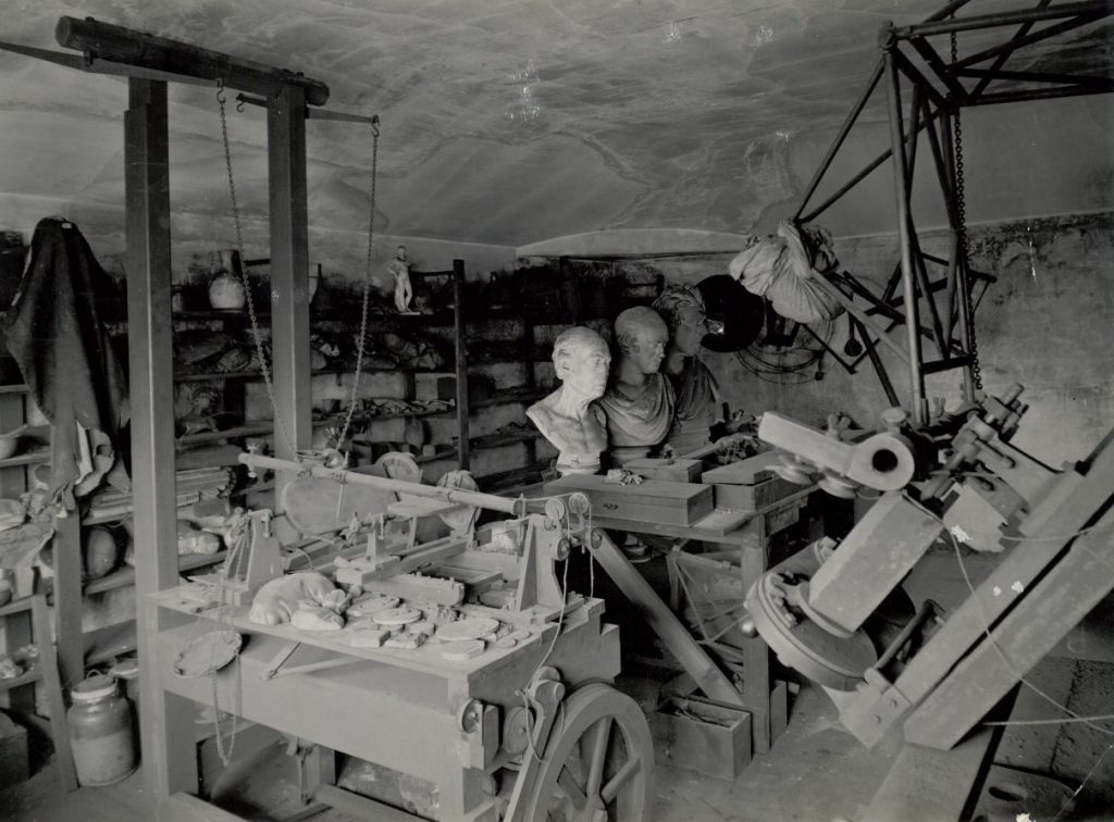 Interior of James Watt?s workshop showing machinery