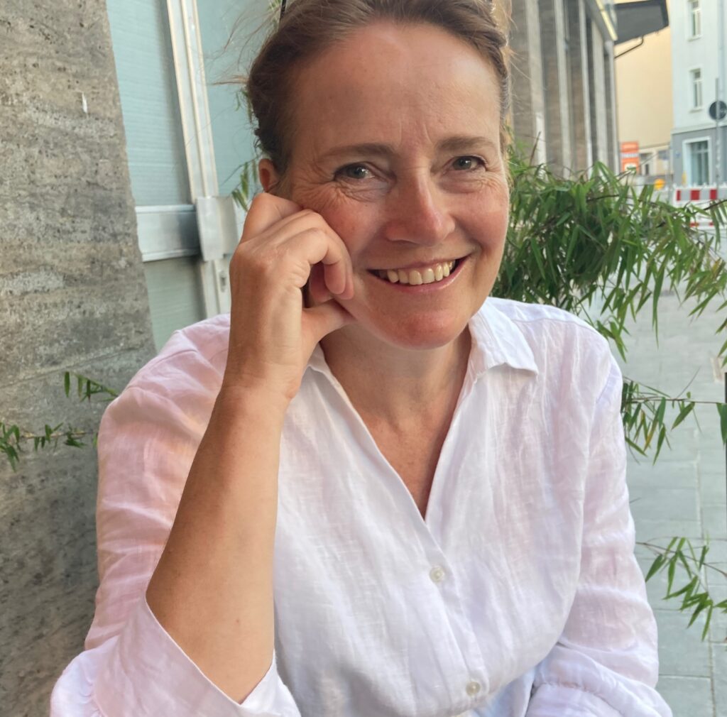 Image of Michelle Henning